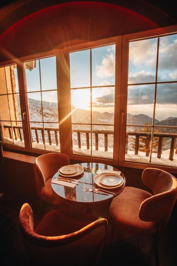 The Mountains Hotel Сьєрра-Невада Екстер'єр фото